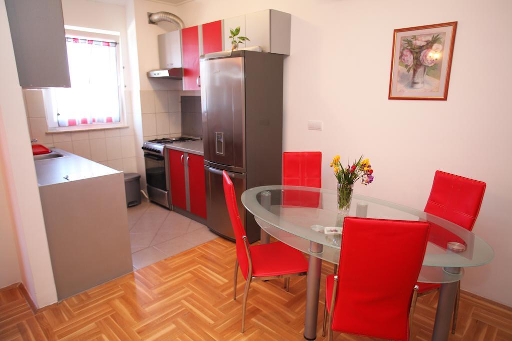 Apartment Marina 트로기르 객실 사진